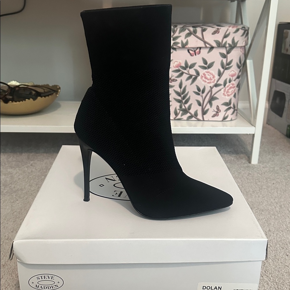 Steve Madden Dolan Black High Heel Boots